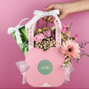 BNR | Lovio – Blossoms of love Flower Box (Fresh Flower)